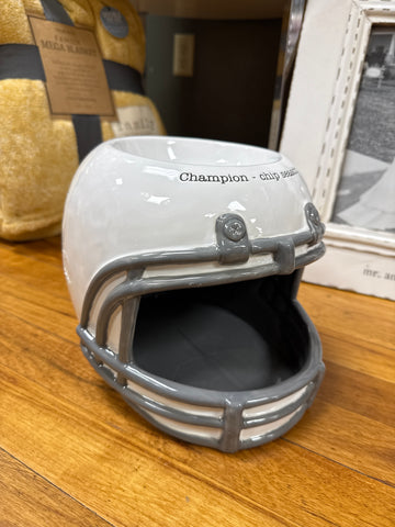Chip/dip helmet bowl