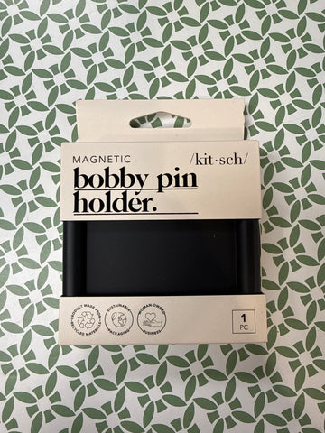 Bobby pin holder magnetic
