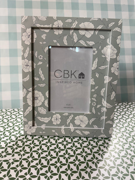 Vintage Floral Frame