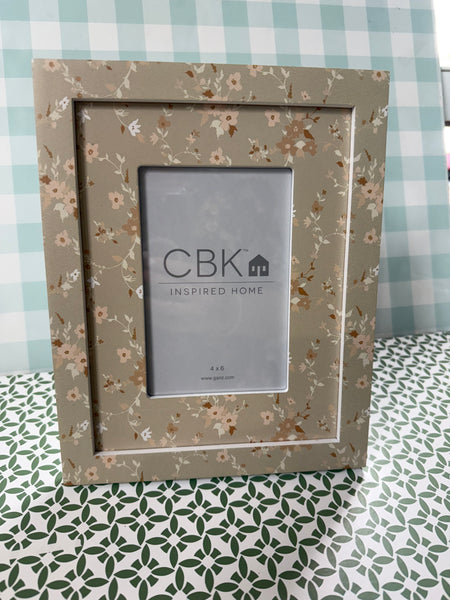 Vintage Floral Frame